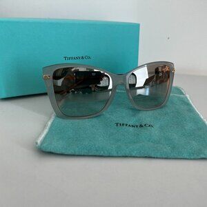 Tiffany Silver Mirrored Sunglass